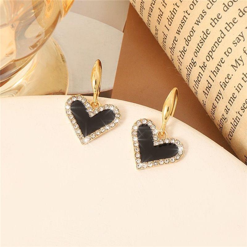 Korean Personality Shiny Zircon Rim Black Heart Pendant Shape Dangle Earrings for Women Exquisite Sweet Jewelry Accessories Gift
