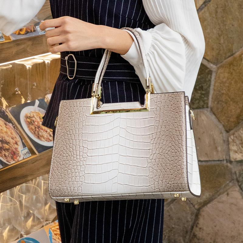 Нишевая сумка для женщин — фото 3