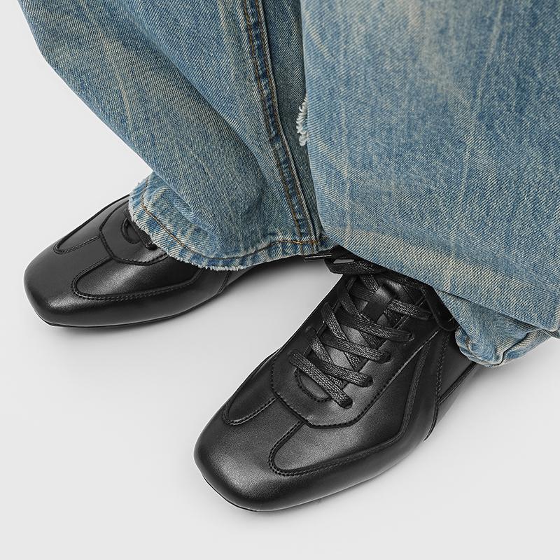 Fashion 2025 New Office Men Shoes Italian Flats Luxury Brand Casual Shoes All-match Men's Lace Up Sneakers Leather Outdoor Walking Shoes