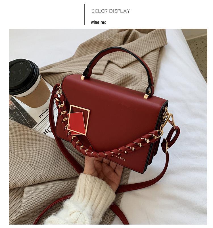 

Women s Versatile Woven Chain Handbag: Crossbody or Shoulder Bag, New Fashion Texture вина червоного кольору