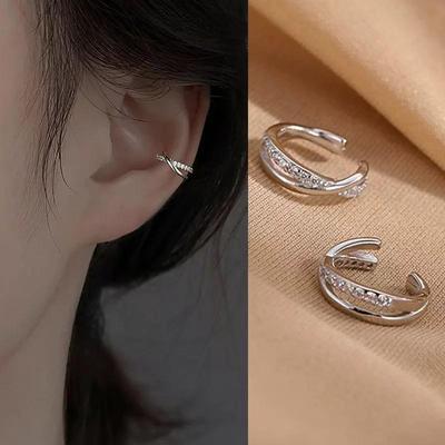 Boucles d'oreilles géométriques élégantes pour femmes - Tendance 2023, aucun piercing requis