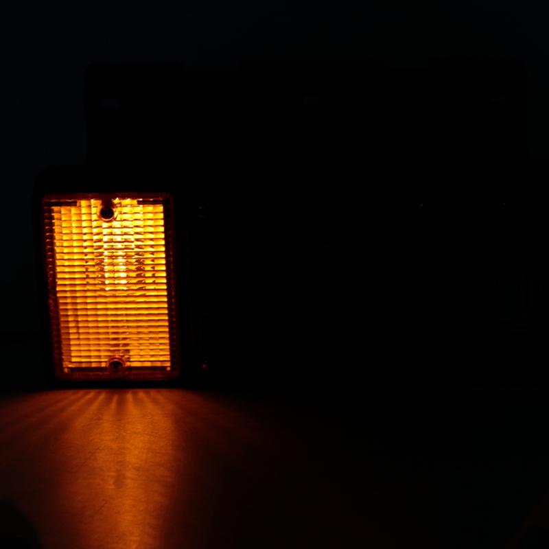 Car Rear Bumper Tail Light Brake Stop Reverse Lamp Taillight Taillamp For Isuzu NPR ELF NKR NHR NLR 1987-2022