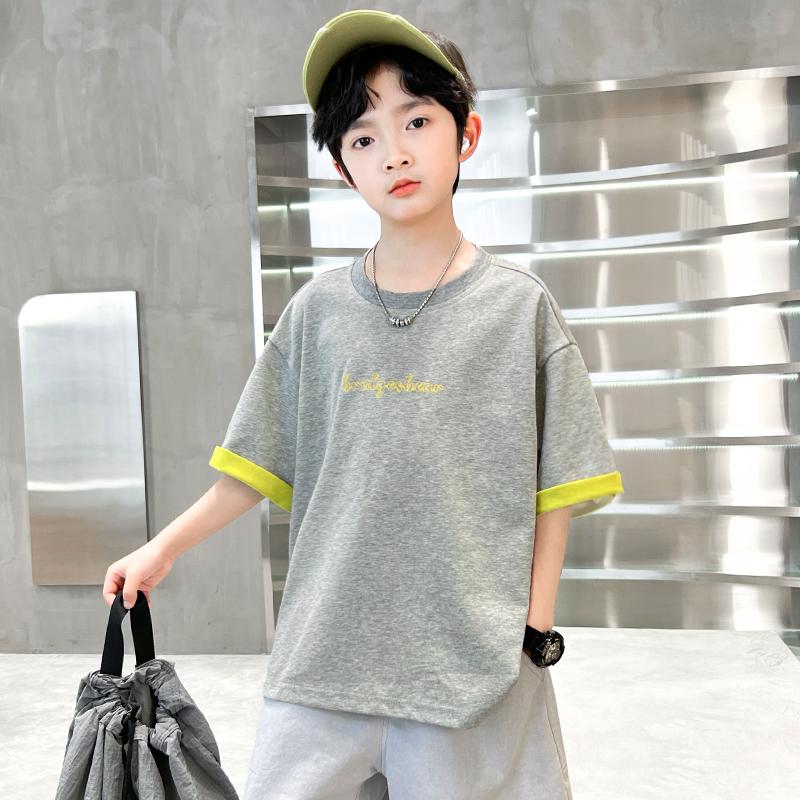 Short Sleeved Boys' T-shirt Summer Thin Version 2026 New Children's Summer Outfit Half Sleeved Pure Cotton Big Boy's Top