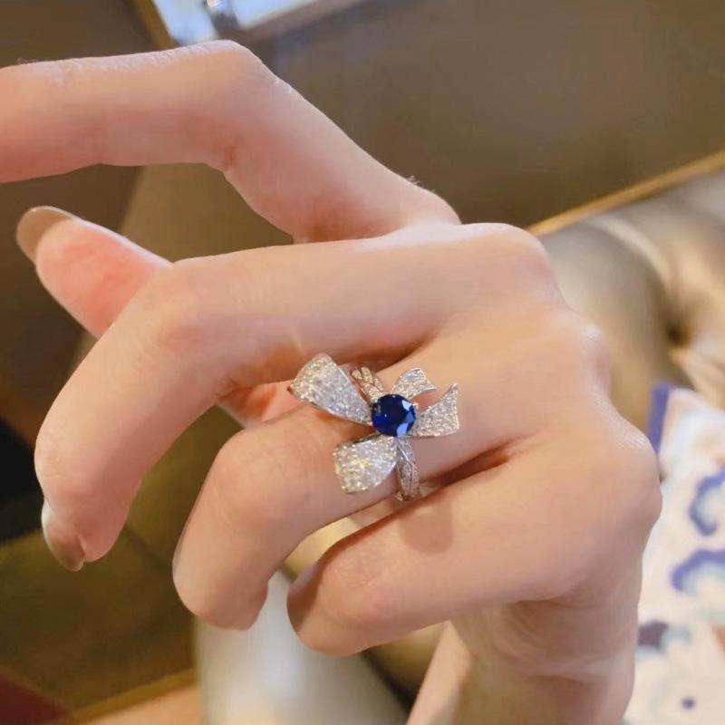 Women s Elegant Adjustable Gem Ring with New Bow Color - High-End, Versatile Design