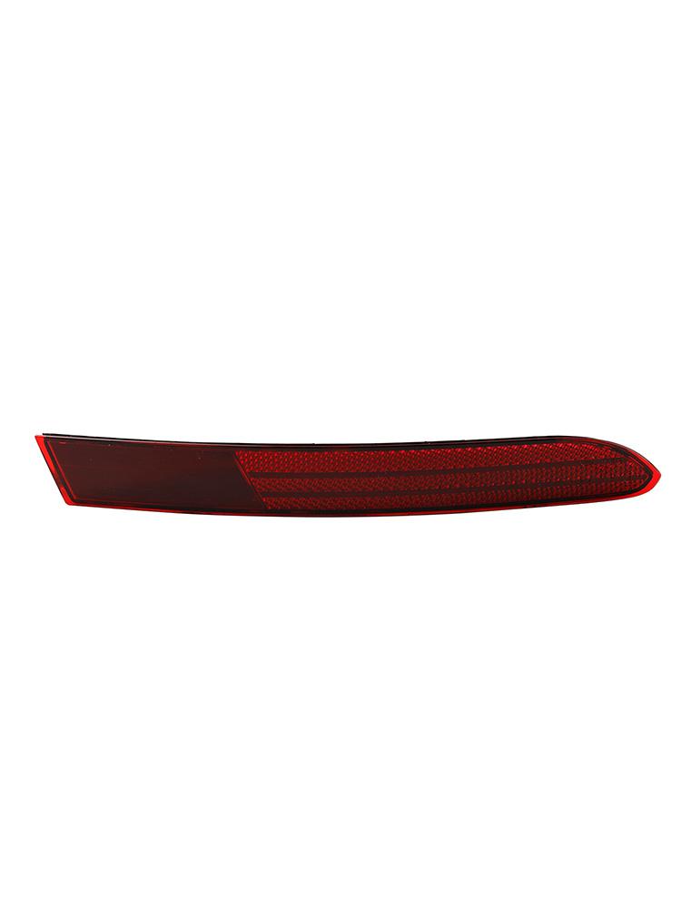 Rear Bumper Right Lower Side Reflector 7P6945702G For Volkswagen Touareg 14-2018