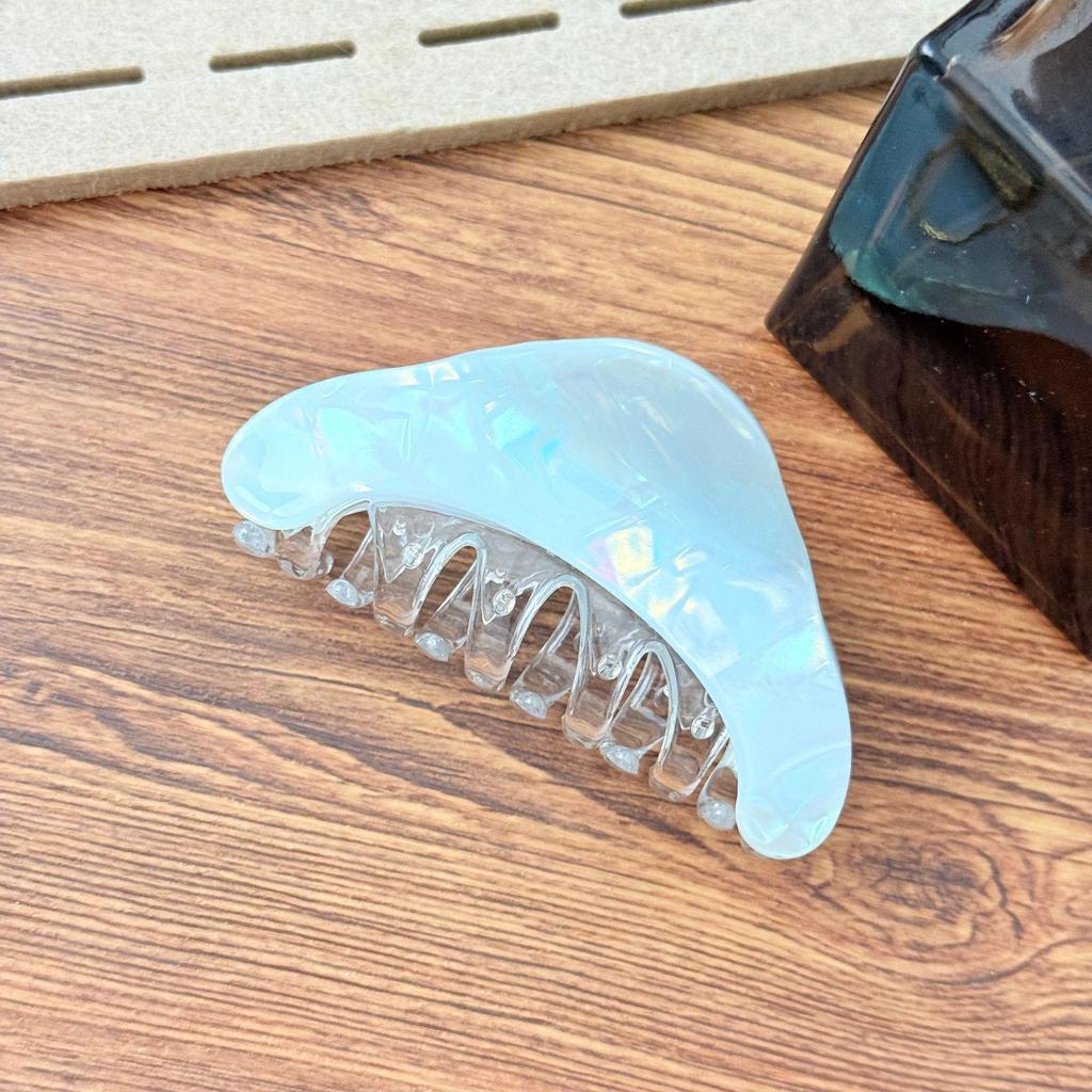 Medium Imitation Acetate Claw Clip for Back-of-Head Bun - Simple Shark Hair Accessory