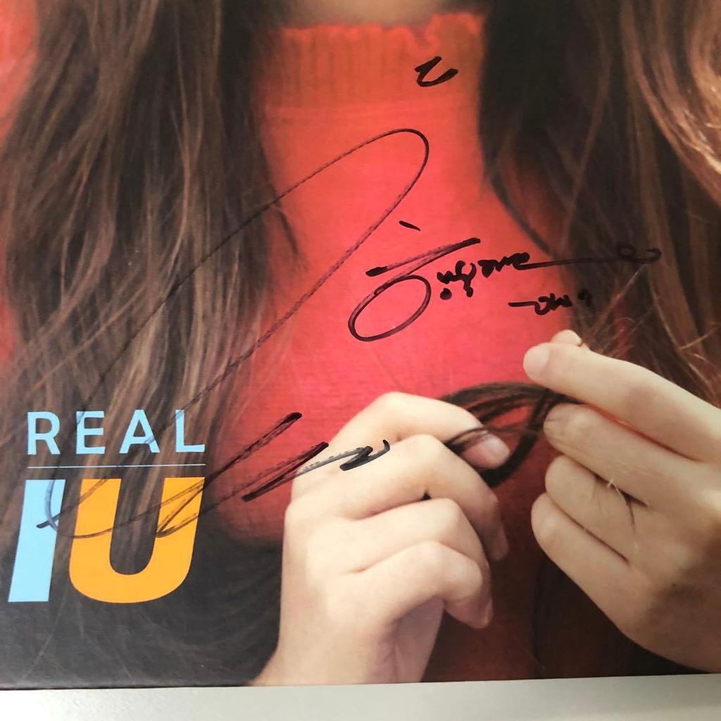 [USED] Autographed IU "REAL" Korean CD mini album