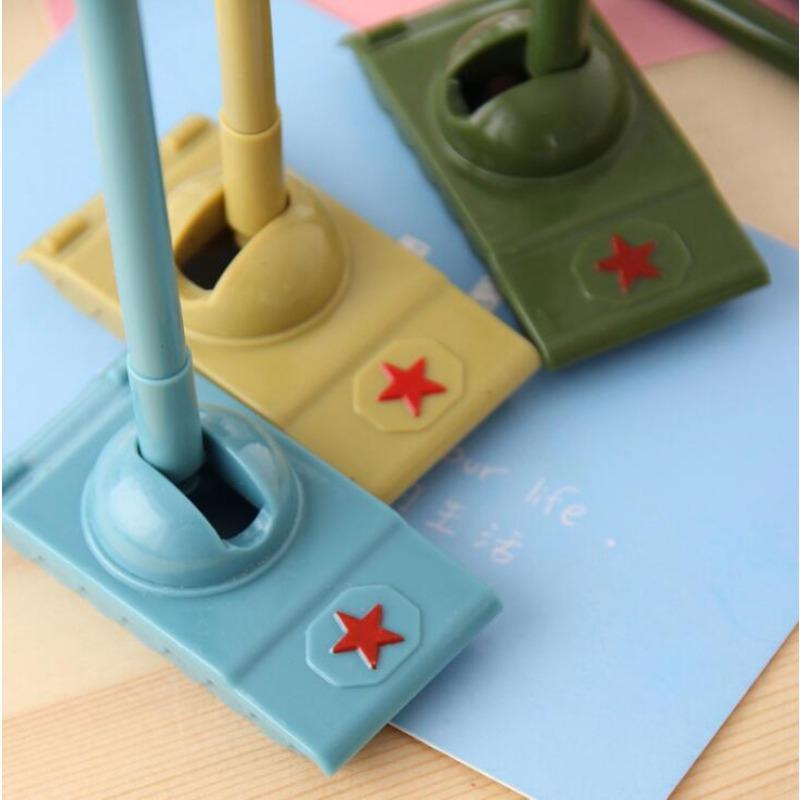 10pcs Tank shaped neutral pen student pen creative table pen ornament office neutral pen