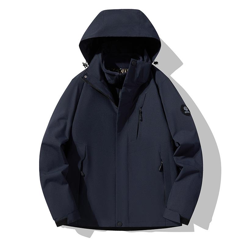 New Outdoor Three-in-one Stormtrooper Men Autumn and Winter Windproof Waterproof Mountaineering Clothing Couple Polar Fleece Warm Two-piece Set