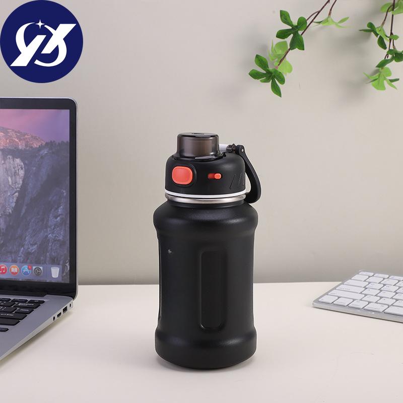 304 Stainless Steel Large Capacity Ton Barrel High Value Straw Sports Kettle for Men and Women Large Capacity Mug