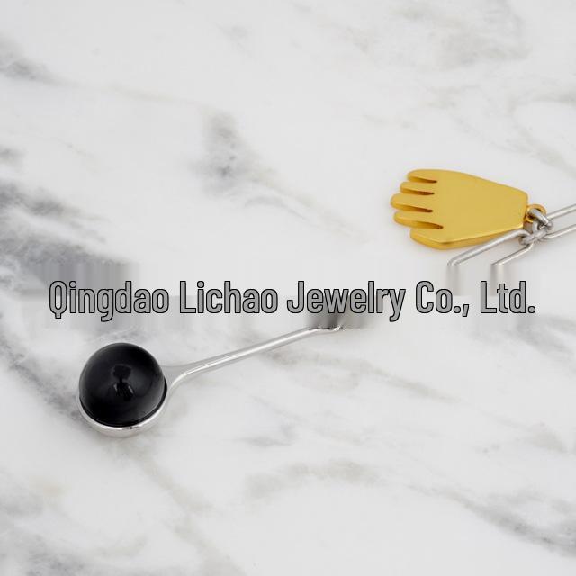 French Minimalist Teardrop U-Shaped Earrings - Runway Style