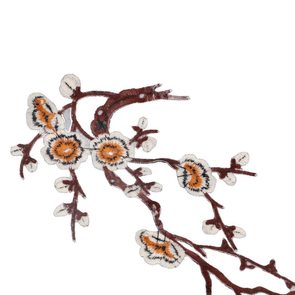 Embroideried Plum Blossom Applique Flower Shaped Clothes Sticker Apparel Cloth Patches  Sewing