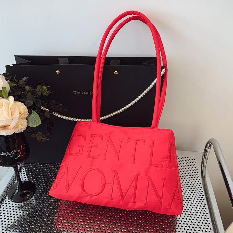 

Летняя вместительная рабочая сумка высокого класса для женщин 2025 года, новая розовая сумка на подмышку с вышитыми буквами красный