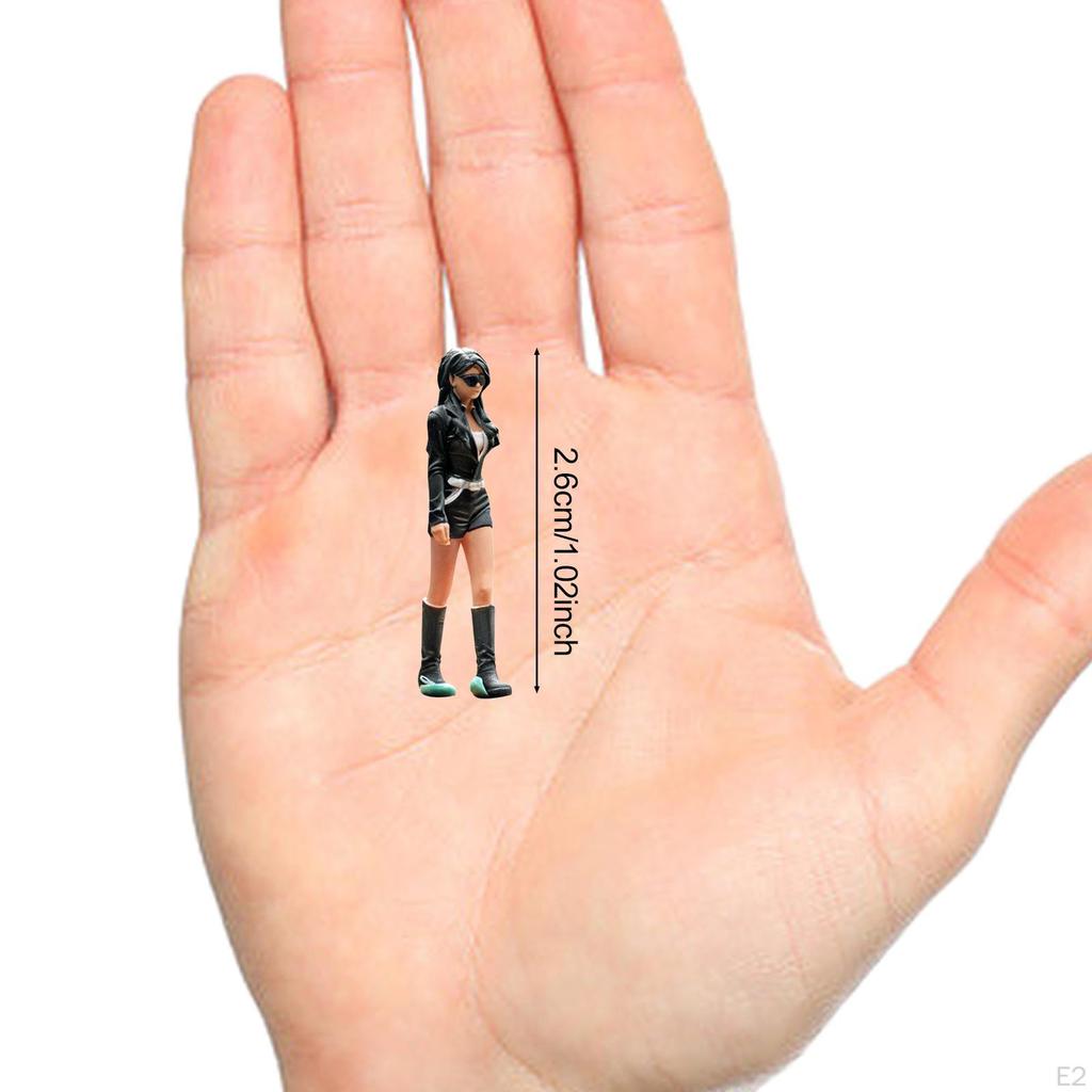 1/64 Miniature Female Figure Mini Scene Prop Tiny Micro Landscape Decoration Photography