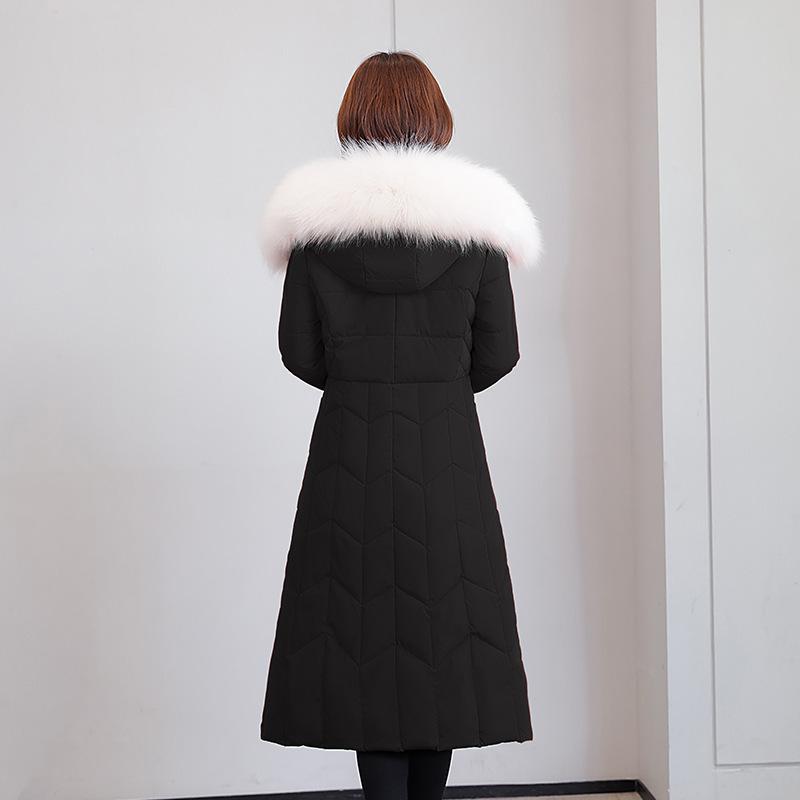 

Зимняя новая хлопковая одежда средней длины и длинная выше колена женская с большим меховым воротником приталенная и стройнящая большого размера утолщенная пуховая хлопковая одежда M чёрный