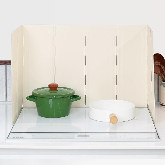 Comet Kitchen Foldable Stove Splatter Guard Ivory and Pouch Set