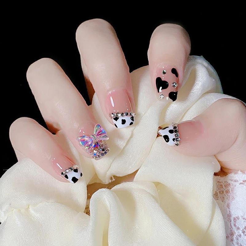 

Reusable Rhinestone Nail Patches - Celebrity Style Wearable Fake Nails Glue Style