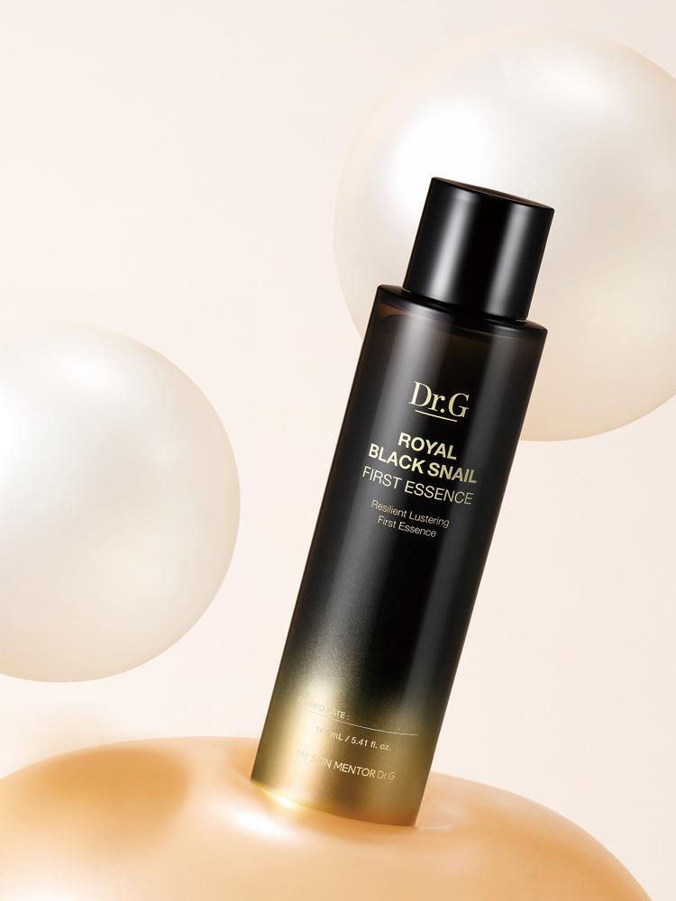 Dr.G Royal Black Snail First Essence (165ml) – Radiance Boosting & Firming Anti-Ageing Essence, Korean