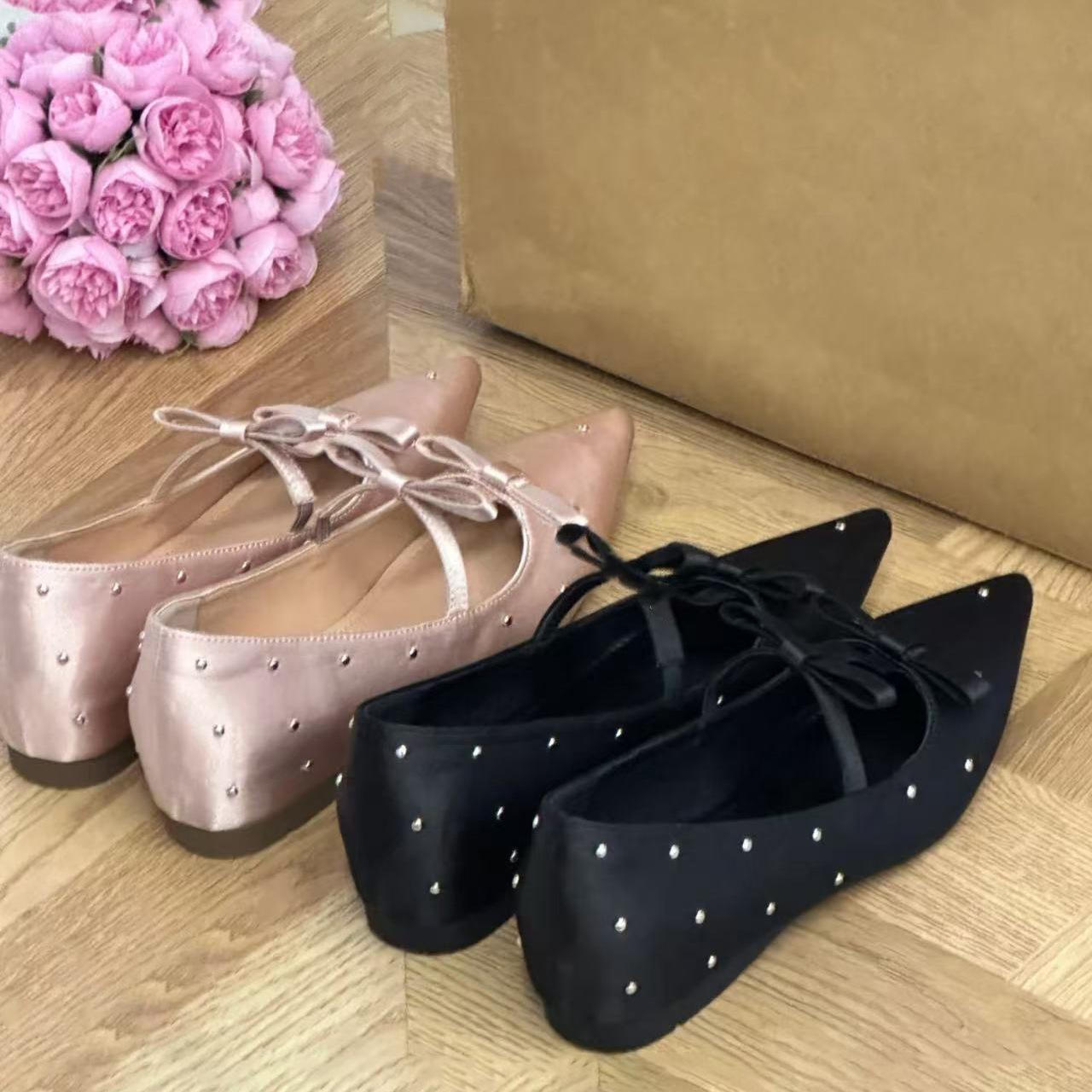

Pointed inner heightening Mary Jane shoes women s rhinestone satin shoes thick heel ballet shoes 39 чорний