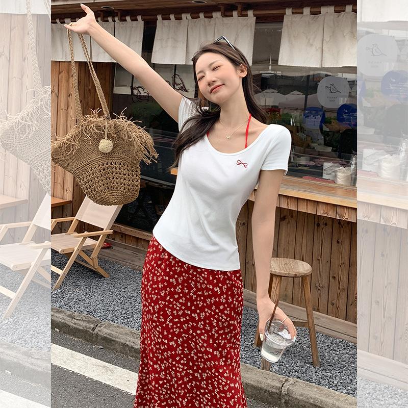 Korean Bow Embroidery Design Short-sleeved T-shirt Women's Summer New Slim and Thin Off-the-shoulder Top