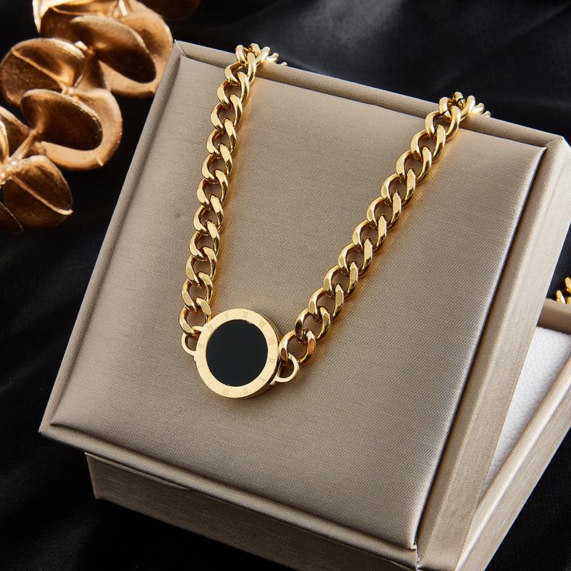 Stainless Steel Punk Hip Hop Heart Square Circle Pendant Necklace for Women Fashion Edgy Minimalist Jewelry Gift