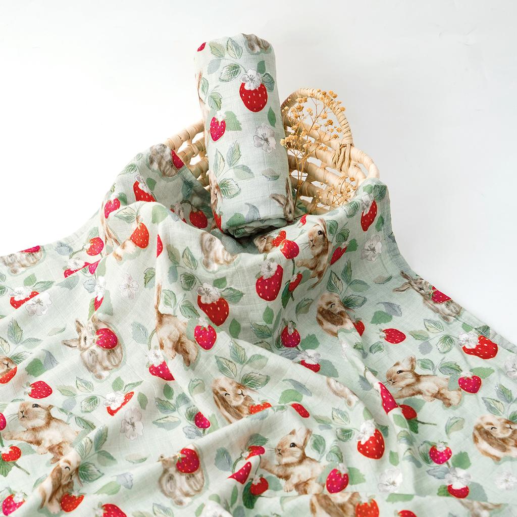 HappyFlute New One Piece Digital Print Bamboo Cotton 2 Layers Super Soft Muslin Swaddle High Quality Wrap For Newborn Blanket