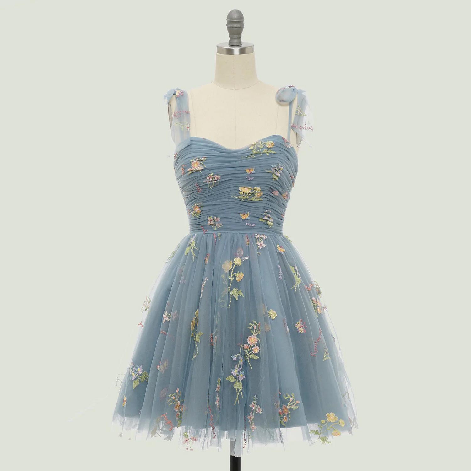 

Women s Floral Strappy Evening Gown with Small Train - Perfect for Beach Vacations 2XL