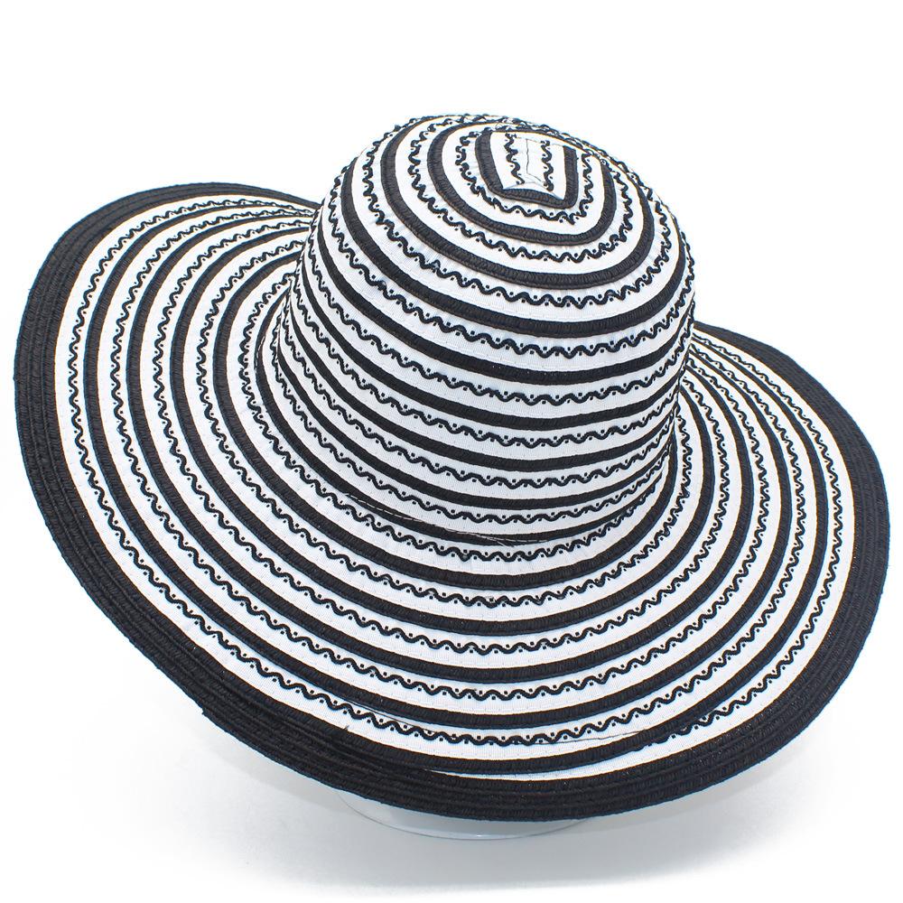 Ladies outdoor striped beach visor spring and summer fashion show face small sunscreen hat big eaves new bucket hat