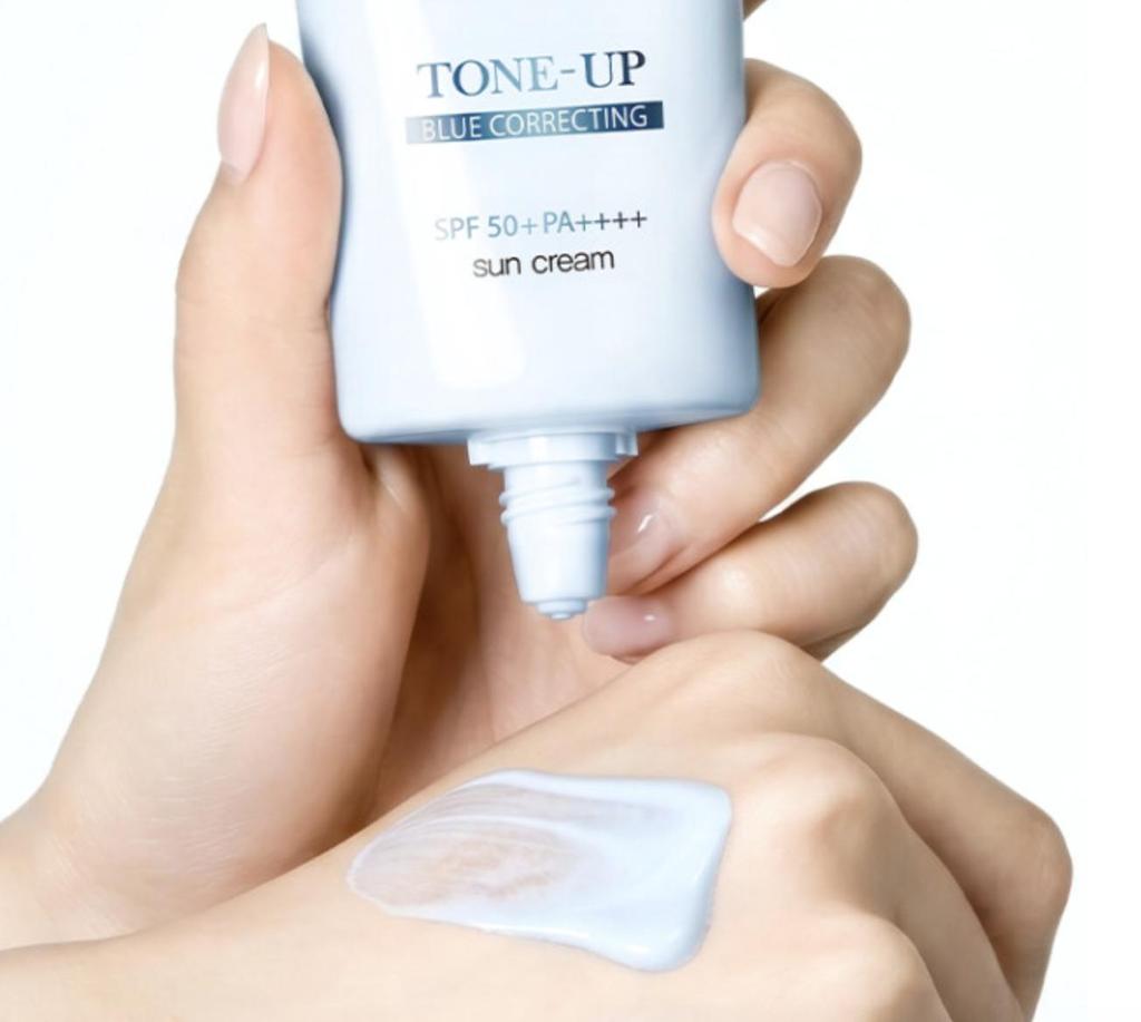 d'Alba Waterfull Tone-Up Sun Cream Blue Neutralizing Radiance 50ml Vegan Sunscreen Daily Sunblock
