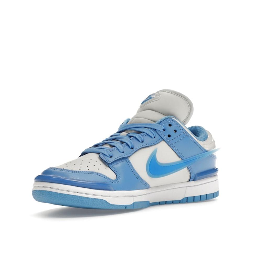 Nike Sneakers da Donna Dunk Low Twist University Blue Bianco Polvere di Fotoni DZ2794-002
