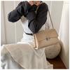 IELGY Ladies Retro Casual Small Square Oil Wax Leather Messenger Bag