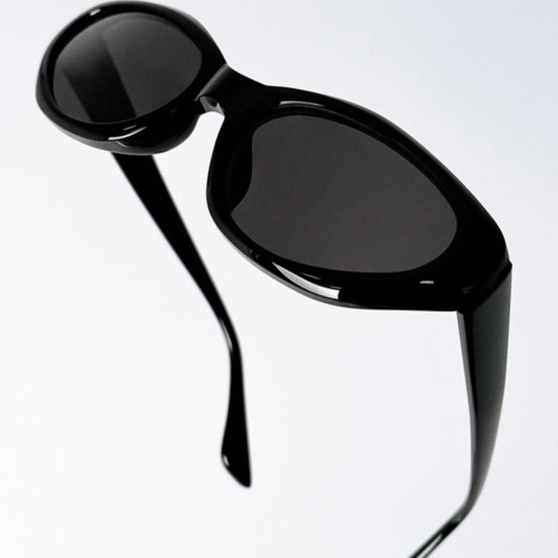 

STOP LOOKING NEO_BK black