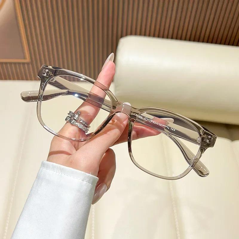 

Large Frame Anti Blue Light Glasses Ultra Light TR90 Women s Fashionable High-end Optical Glasses Computer Essential Goggles
