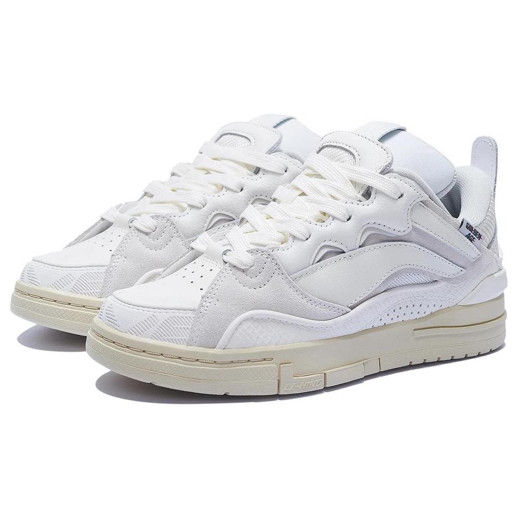 Li Ning Tessuto Dorato, Pelle Antiscivolo Resistente all'Abrasione Scarpe da Skateboard Basse Donna Bianco AECS074-7