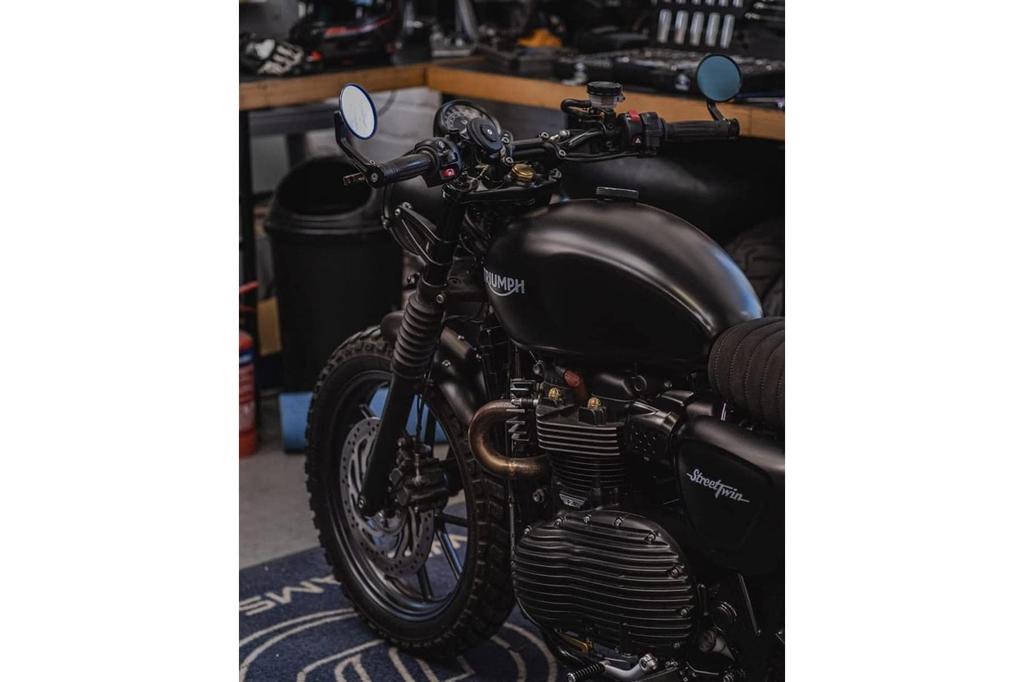 Motone MMU068 Stem Nut Street Twin, Street Scrambler, T100, T120, BOSS Brass,