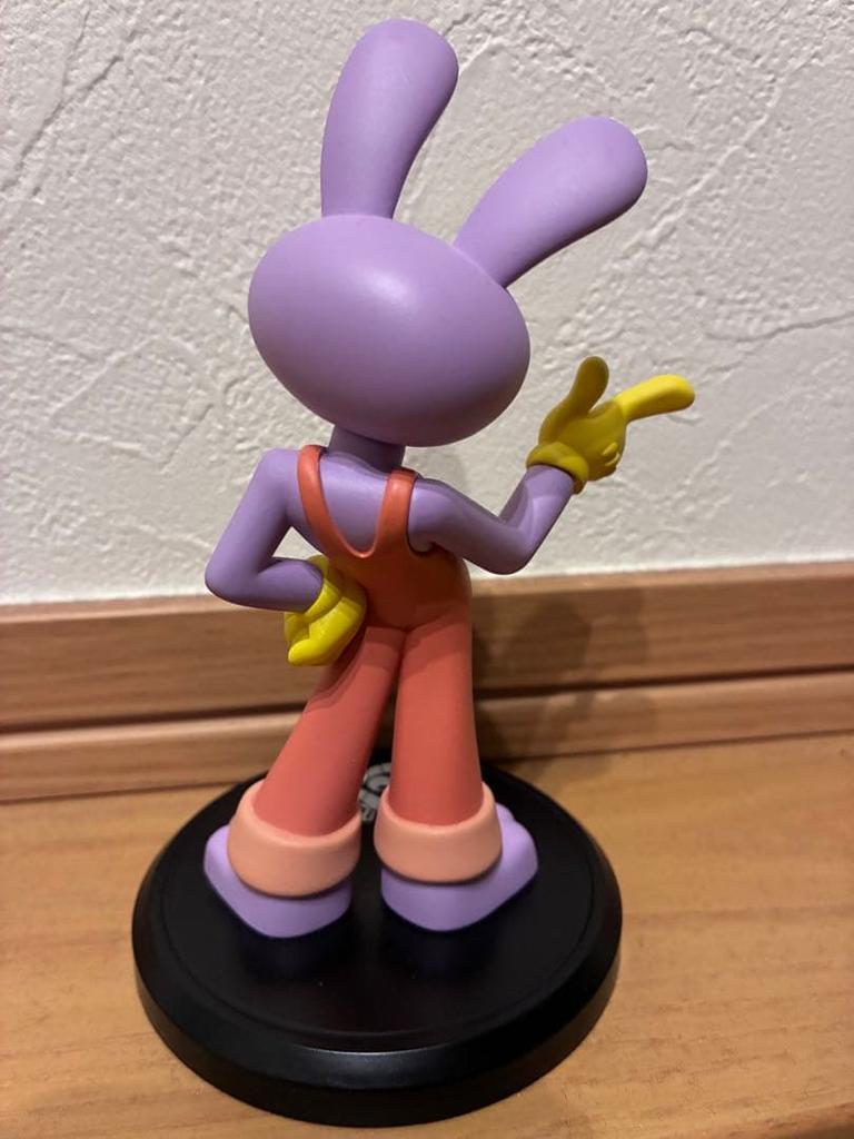 [USED] Amazing Digital Circus Jax Figure