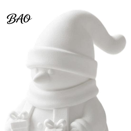DIY Blank White Decorations 3D Printed Snowman Figurine Holding Gift Boxes, Paintable Christmas Hand Painted Box Decor Ornament, Cute Winter
