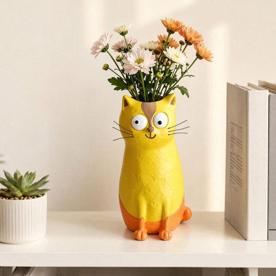 Cat Vase for Flowers, Quirky Cat Flower Vase for Desk Decoration and Bookshelf Display, 3D Decorative Vases for Home Office Styling and Gift Giving,
