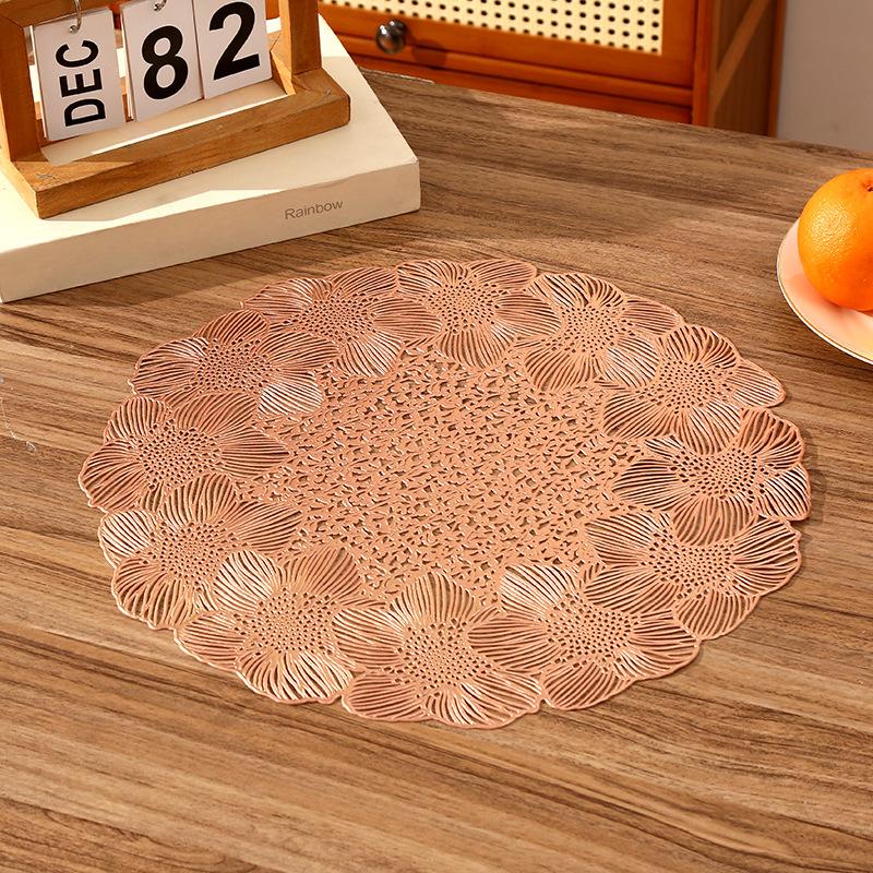 Round garland leaf PVC placemat creative petals high-end light luxury restaurant thermal insulation mat