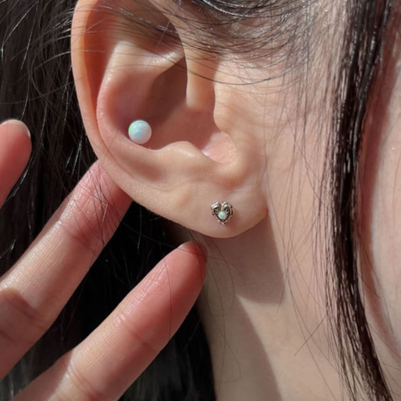 youngglow 14k vintage heart stone piercing (2type)