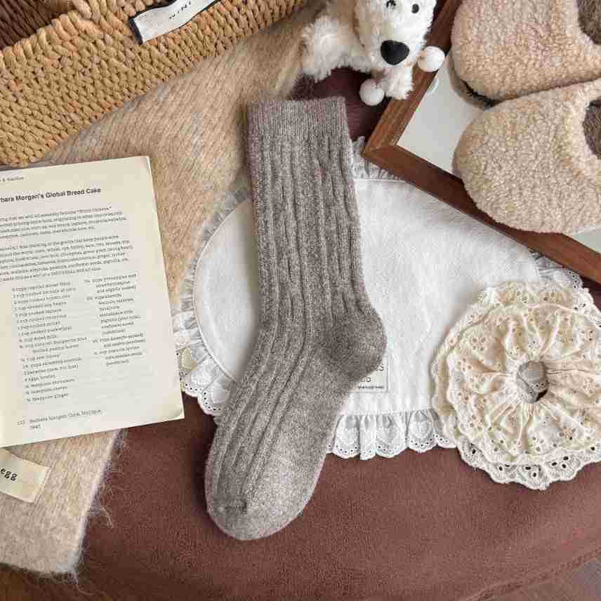 Thickened Socks Wool Socks Thick Needle Solid Color Twist Medium Tube Socks Socks Thermal Stockings Stacking Socks