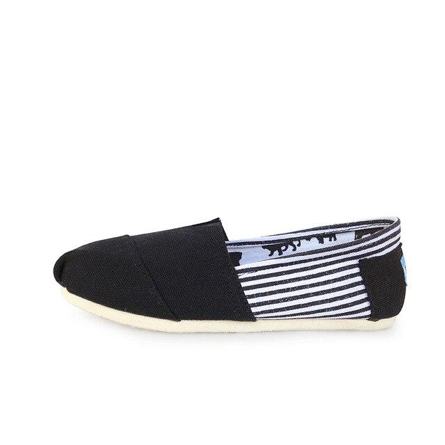 Scarpe di tela comode classiche unisex Primavera ed estate Scarpe basse casual traspiranti di alta qualità Scarpe di tela da uomo