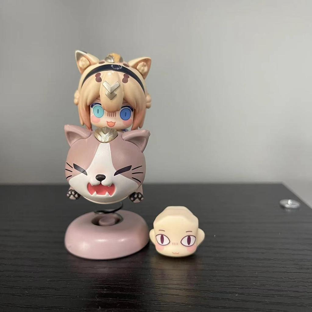 Genshin Impact Furina de Fontaine Honkai Impact 3rd Anya Lizi Reverist Calico Car Office Desk Bobblehead Decoration Figure Toys