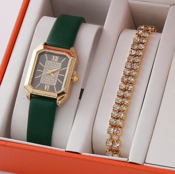 

New Square Retro Women S Watch Gypsy Star Steel Belt Women S Watch Watch Bulk price