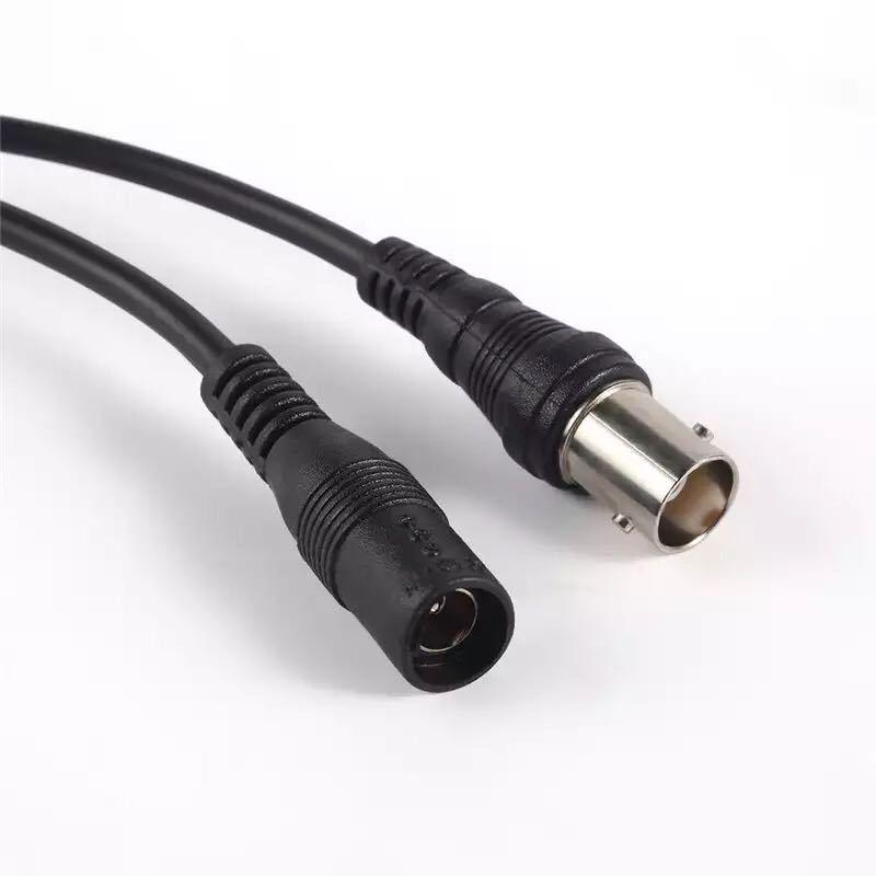 Cameră analogică cu fir tip scoică cu 24 LED-uri, cu vedere nocturnă în infraroșu și funcții anti-furt