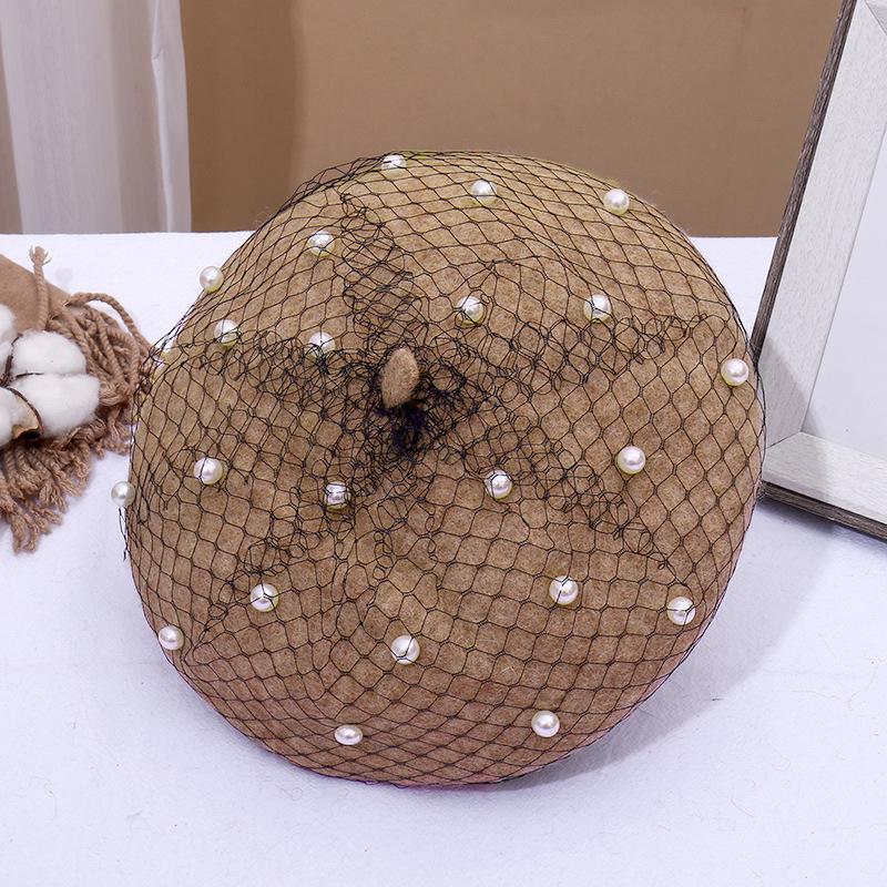 

Жіночий вовняний берет з перловою сіткою - Білий ретро стиль художника для весни та осені M (56-58cm)