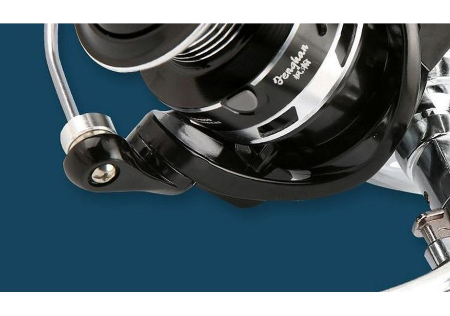 Long Cast Spinning Fishing Reel for Sea and Rock Fishing