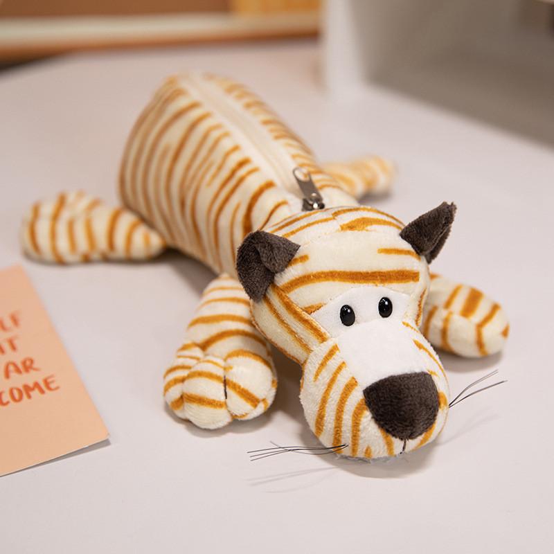 Plush Animal Pen Case With Large Capacity For Students And Office Supplies