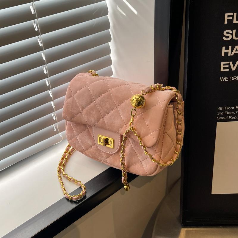 This Year, the Popular Bag Ladies 2025 New Autumn and Winter Rhombus Chain Bag Premium Texture Shoulder Messenger Commuter Bag