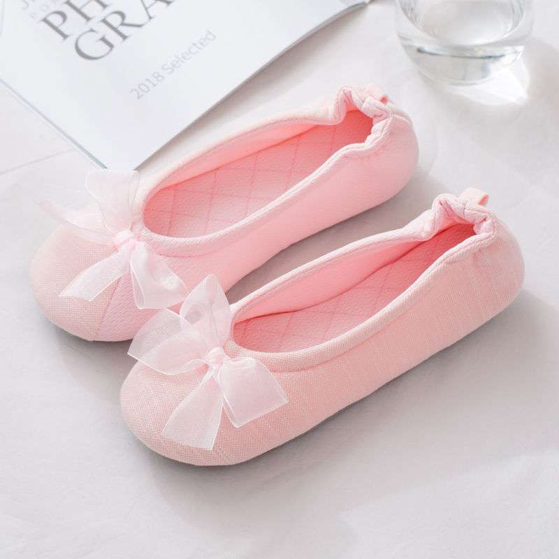 

Послеродовые туфли для заточения летние тонкие сумка для беременных весна и осень мягкая подошва 6 мая комнатные нескользящие новые тапочки для беременных 34